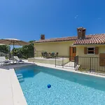 Lucija By Interhome