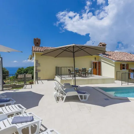 Vakantiehuis Lucija By Interhome