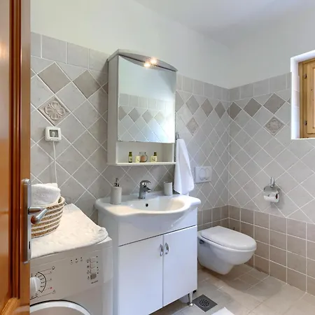 Vakantiehuis Lucija By Interhome *